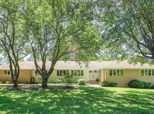 15100 Water Oak Dr, Gaithersburg, MD