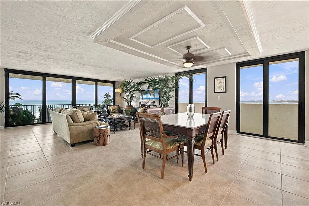 3 bed, 3.0 bath, 2980 sqft, $27,000 — Photo 4