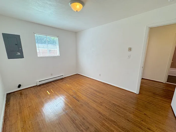 406 Bosley Ave #D — Photo 17
