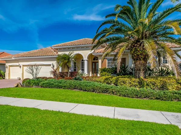 10807 Winding Stream Way, Bradenton, FL 34212