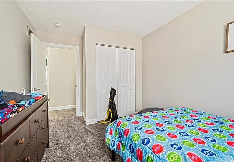 143 Aberdeen Ct — Photo 18