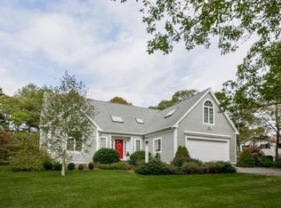 12 Crosby Ln, East Falmouth, MA 02536