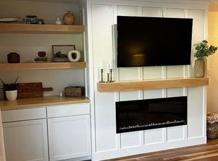 611 Lazy Days Rd #F-05, Osage Beach, MO 65065