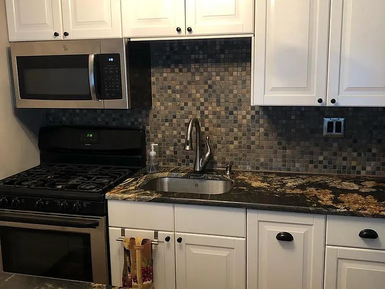 218 Delmar St — Photo 21