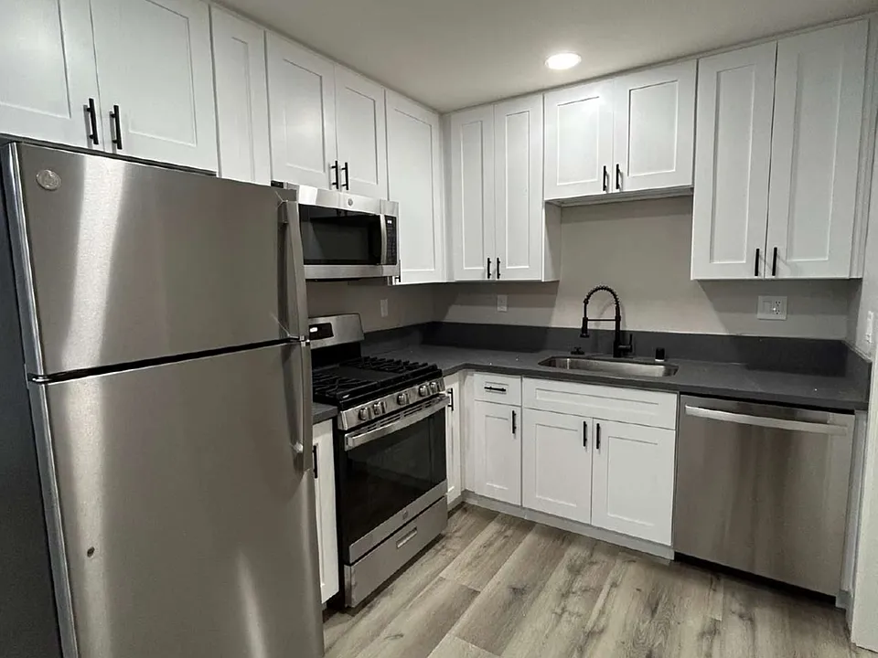 4149-4156 Wabash Ave #4153