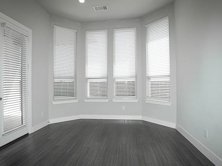 2251 Brookside Dr — Photo 21