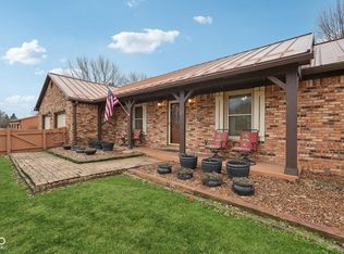 2579 Cardinal Dr, Pittsboro, IN 46167