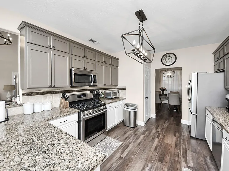 10514 Ravens Way — Photo 17