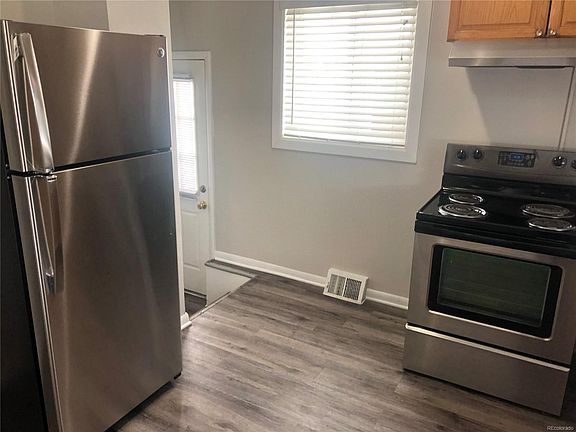 5th image of 1254 S Beach Ct