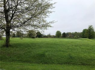 Ravinewood Dr, Austinburg, OH 44010