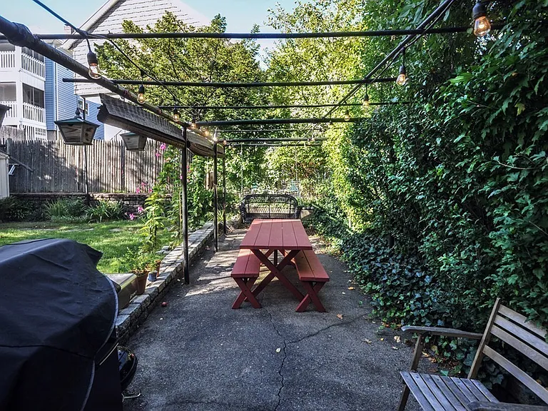 77 Park Ave #1 — Photo 4