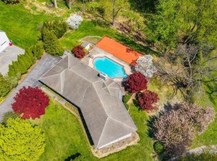 5 Lochview Ct, Lutherville Timonium, MD 21093