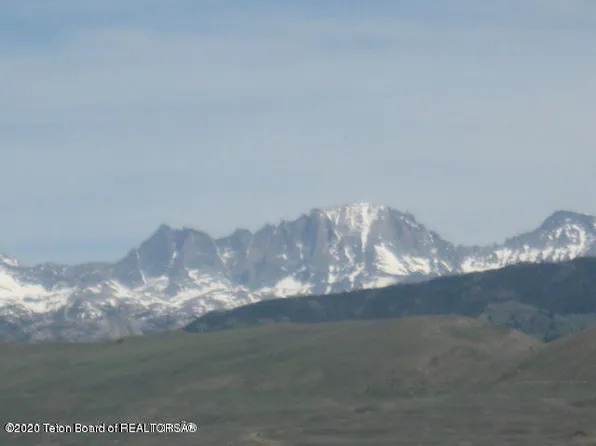 Lariat Ln, Pinedale, WY 82941