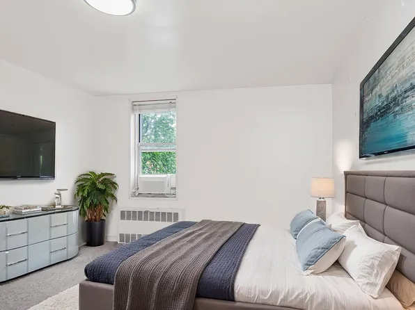 1425 Thieriot Avenue image 13 of 19