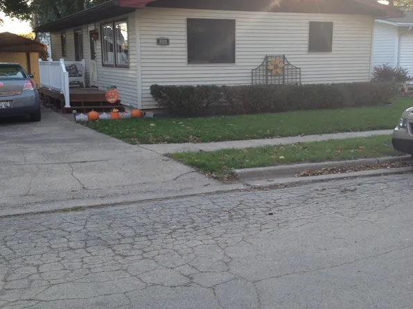 206 Bluff St, Cassville, WI 53806