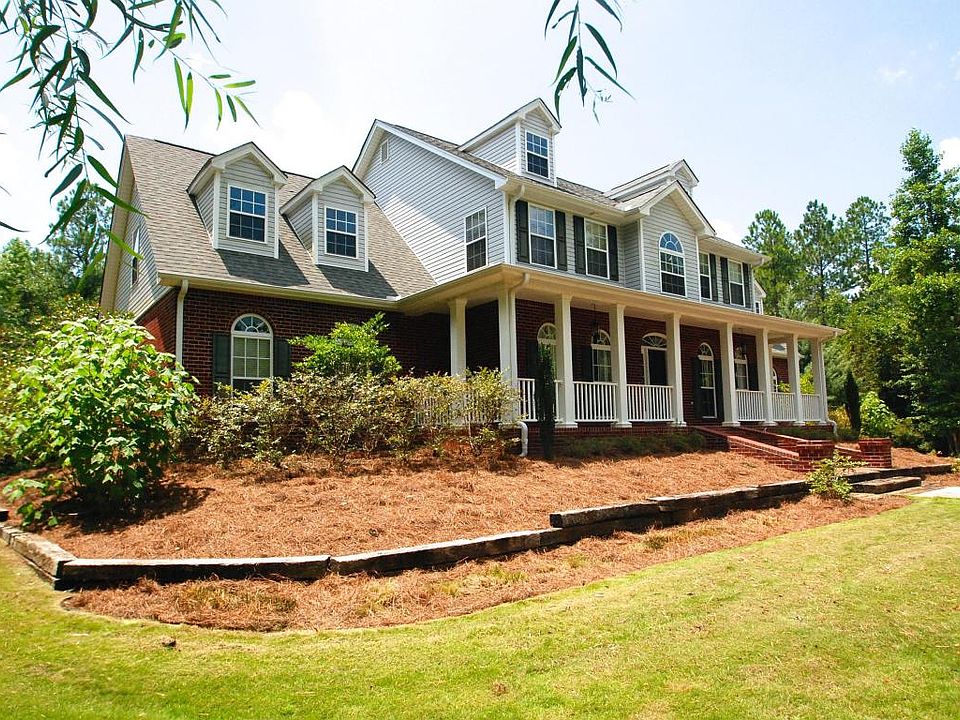 1st image of 12 Amur Ln
