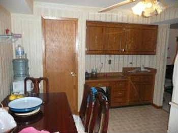 4th image of 4663 N Milwaukee Ave #2C