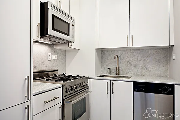 Rented by City Connections Realty | media 31