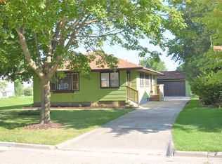 579 Russell St, Fond Du Lac, WI 54935