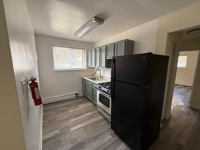 4701 Benning Rd SE — Photo 9