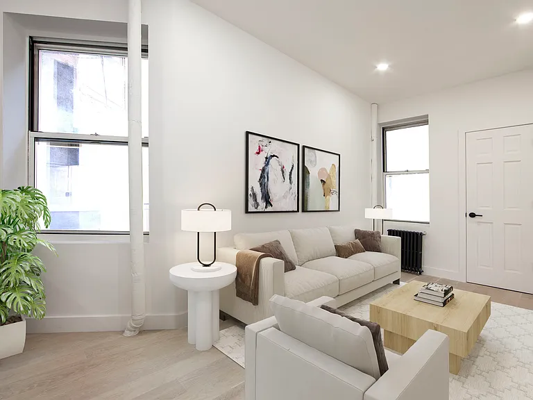 219 E 10th St #3D — Photo 3