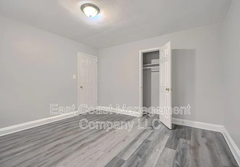 2525 Boarman Ave — Photo 16