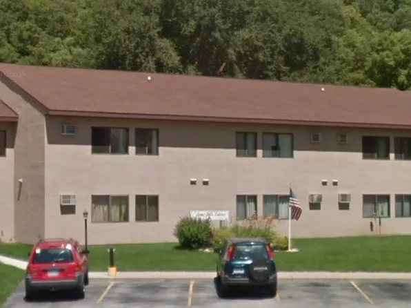 87 Falls St #12, Hokah, MN 55941
