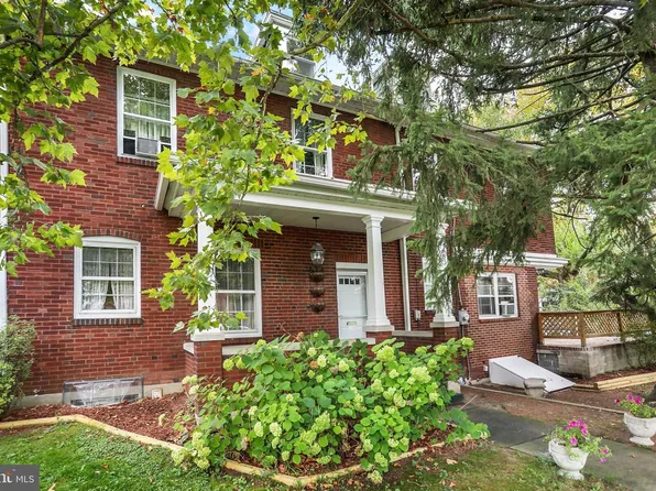 1223 N 14th St, Harrisburg, PA 17103
