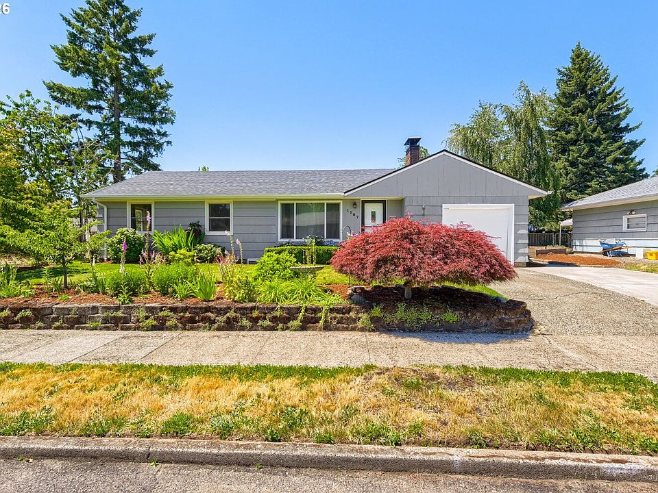 1st image of 1107 SE 123rd Ave