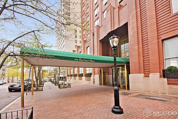 Sold by Halstead Real Estate | media 16