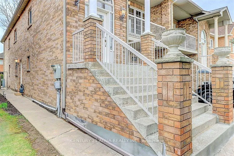 1 bed, $2,200 — Photo 2