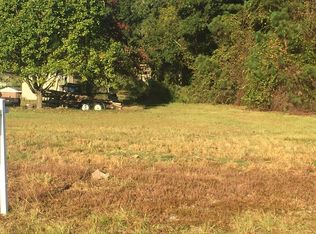 5000 Bearskin Rd #16, Clinton, NC 28328