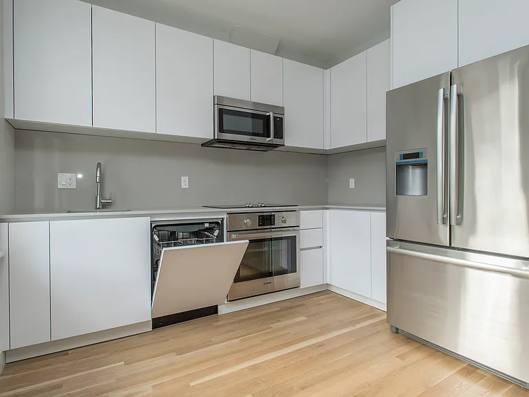 31 South St #7 — Photo 10