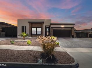 366 Inverness Dr, Socorro, TX 79928