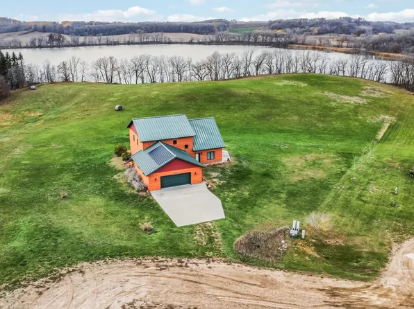 14808 Solitude Dr NW, Evansville, MN 56326