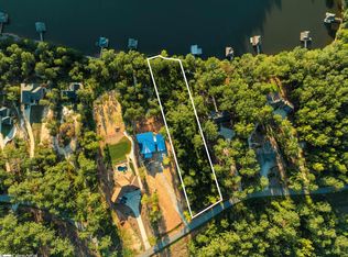 205 Harbor Point Rd, Seneca, SC 29672