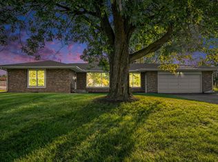 5755 N 10 W, Howe, IN 46746