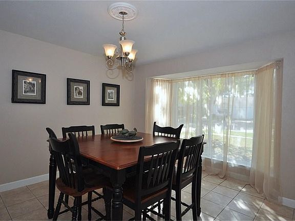 3rd image of 4906 Whispering Falls Dr