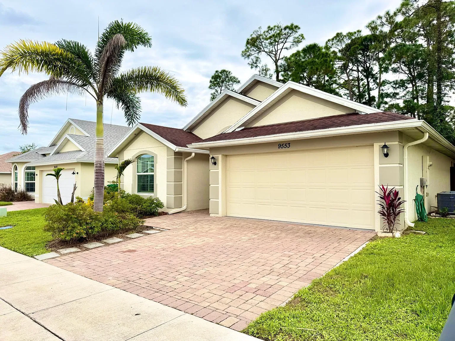 3 bed, 2.0 bath, 1560 sqft, $2,475 — Photo 3