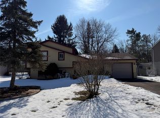 222 Wainwright St, Novi, MI 48377