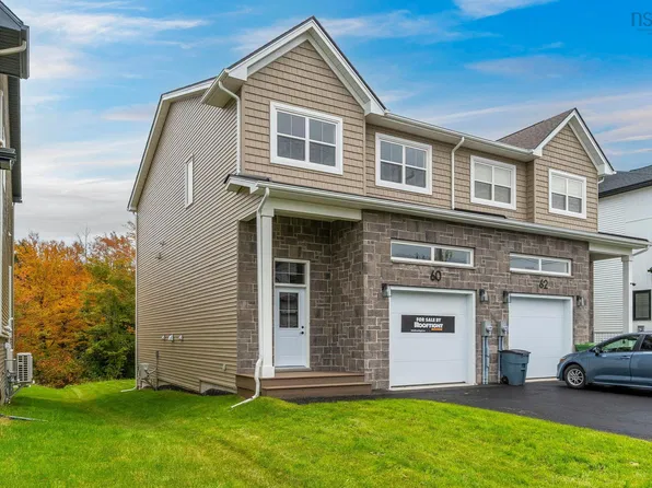 60 Simona Dr #Smd-8a, Dartmouth, NS B2X 0C9