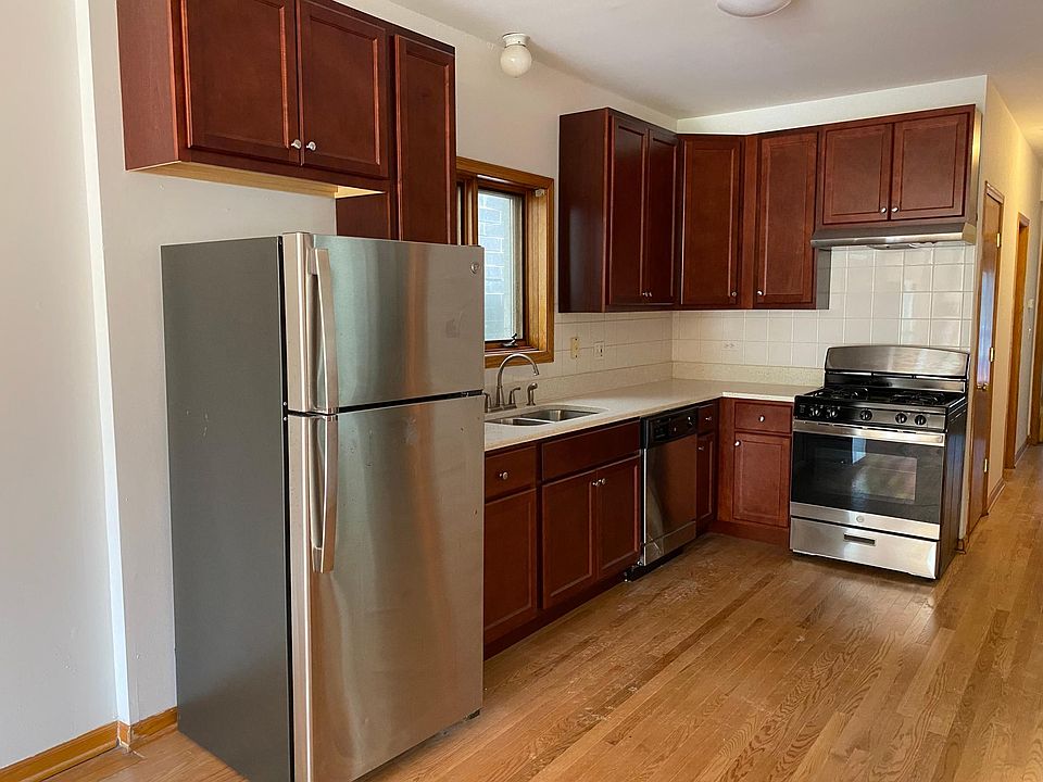 1st image of 2849 N Clybourn Ave #2FB