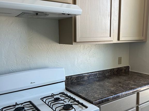 5th image of 2-8 E Fulton St #6-3