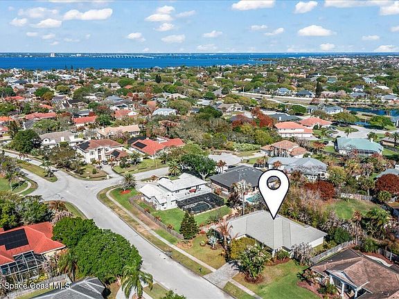 2nd image of 428 Rio Villa Blvd