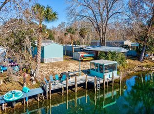 6419 W Richard Dr, Weeki Wachee, FL 34607