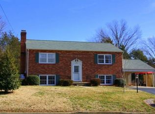 2804 Brookmere Rd, Charlottesville, VA 22901