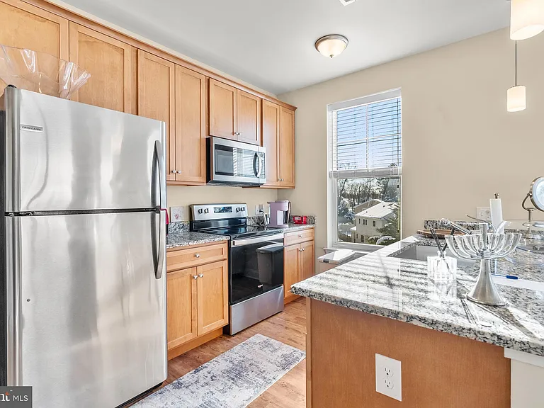 63 E Main St #309 — Photo 5