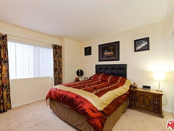 3rd image of 7319 Hazeltine Ave APT 15