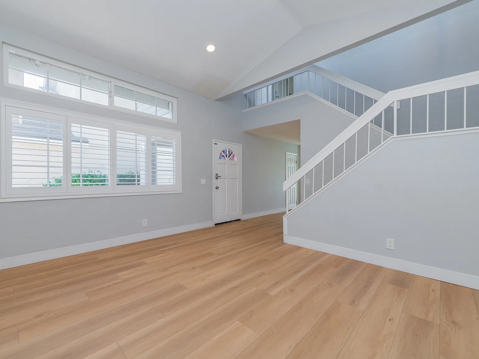 4 bed, 1535 sqft, $4,980 — Photo 3