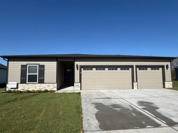1791 W Redbud Ln, Goddard, KS 67052
